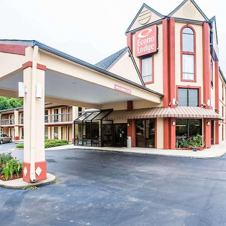 Econo Lodge South Garner Bagian luar foto